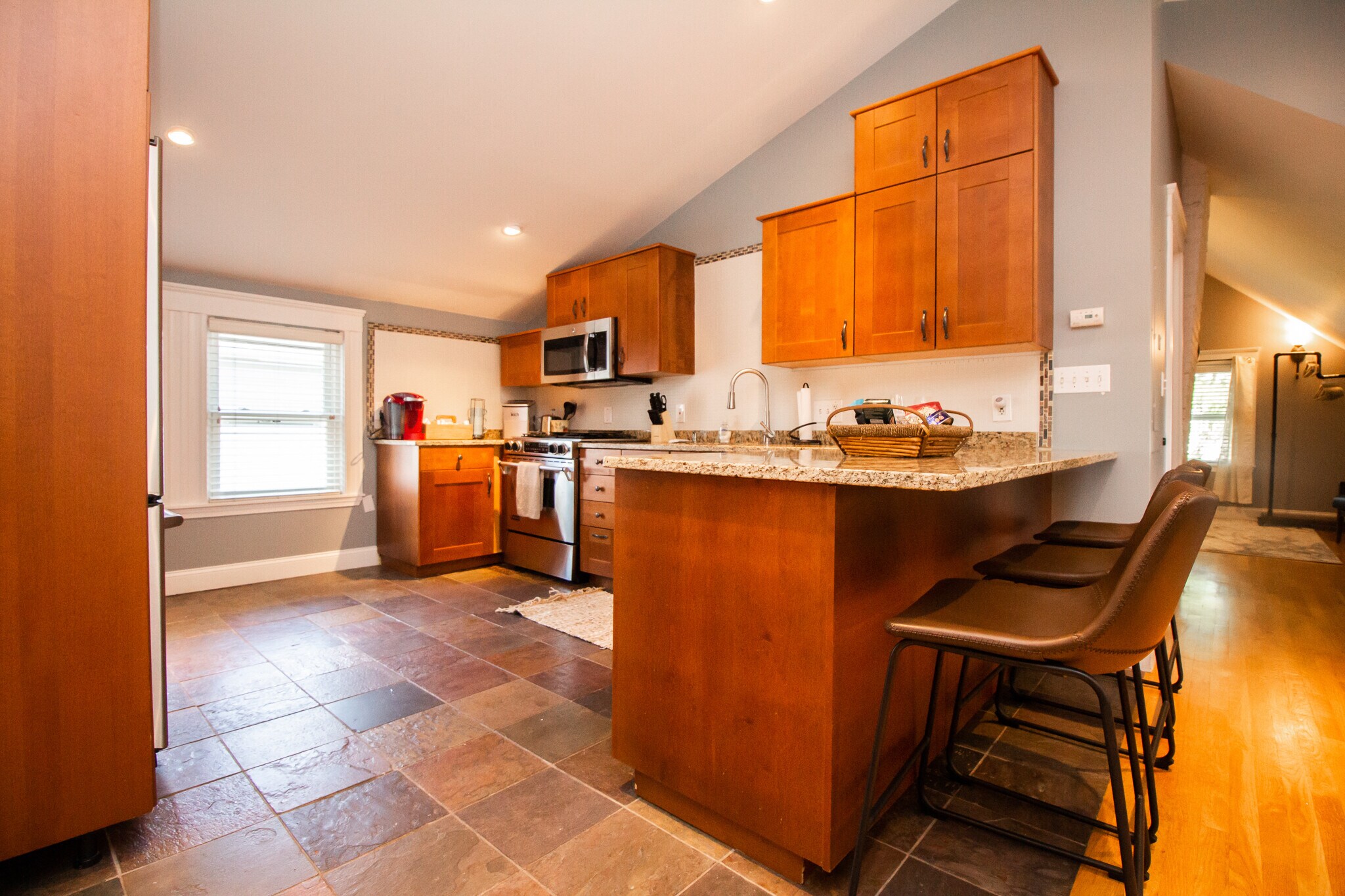 Building Photo - 247 Savin Hill Ave