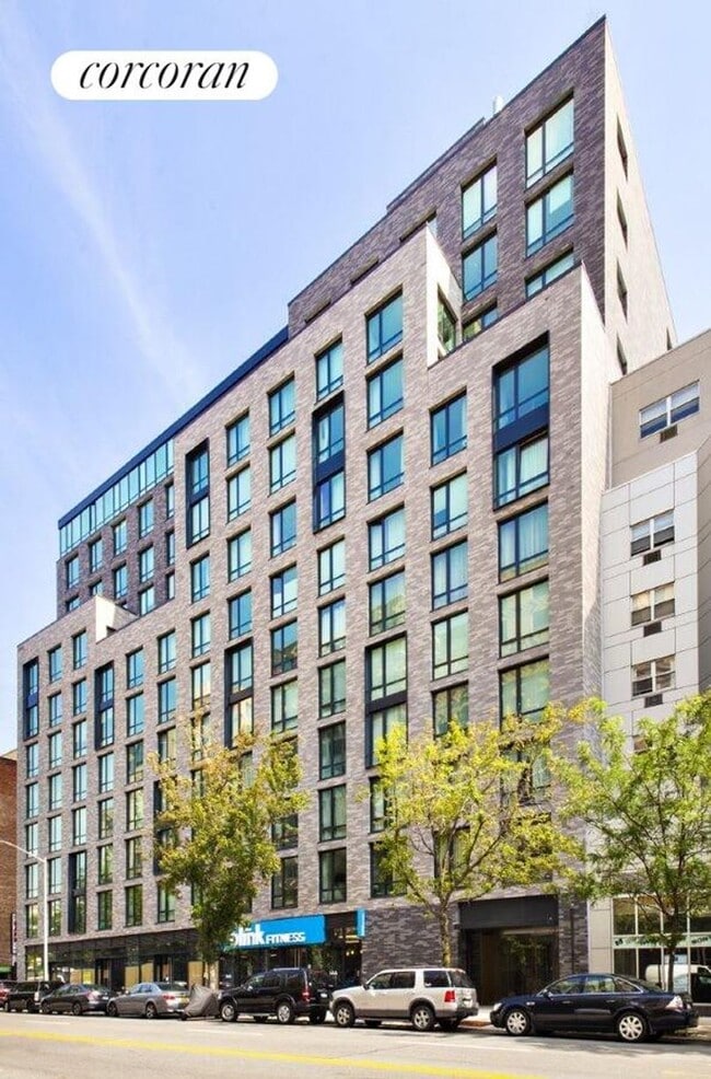 Building Photo - 23 W 116th St
