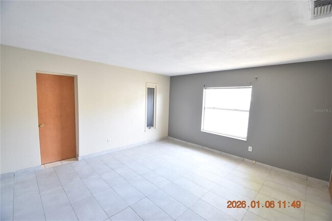 Building Photo - 6485 30th Ave N