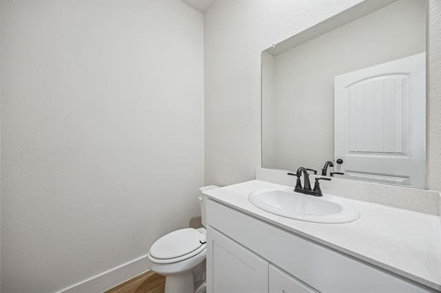 Building Photo - 2900 Woodbrook Dr