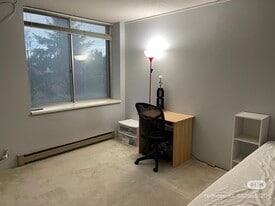 Building Photo - 4540 8th Ave NE