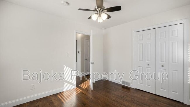 Building Photo - 2626 Windemere Rd