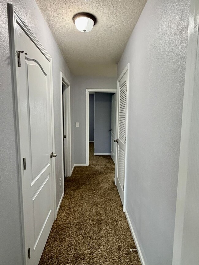 Building Photo - Spacious 5 Bedroom, 3 Bathroom Home with Flex Room, Loft & Pond View