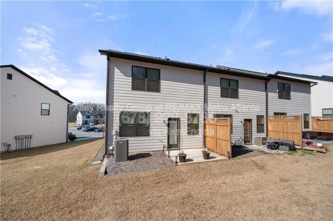 Building Photo - 6448 Mountain Home Way