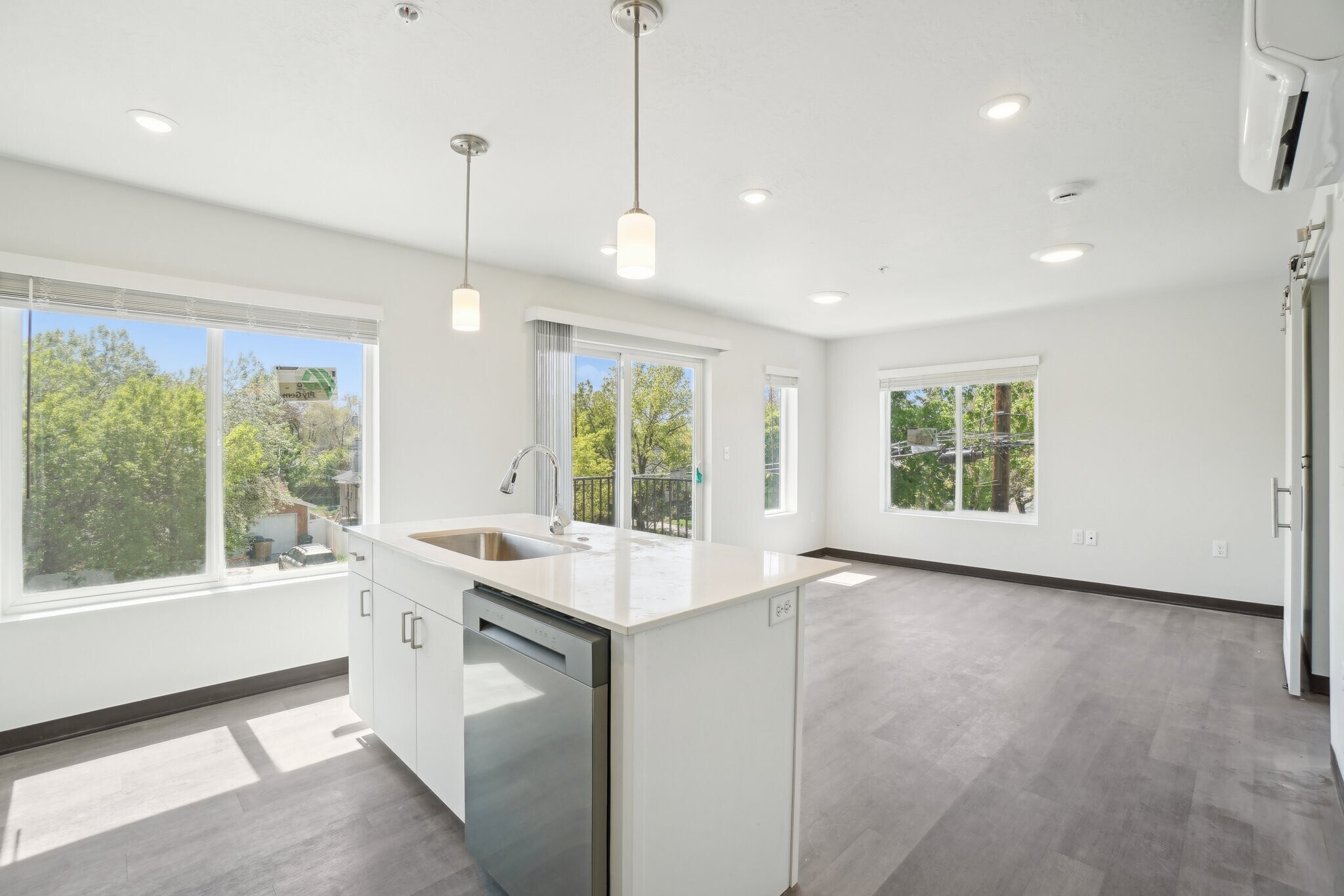 Building Photo - 1326 S 500 E
