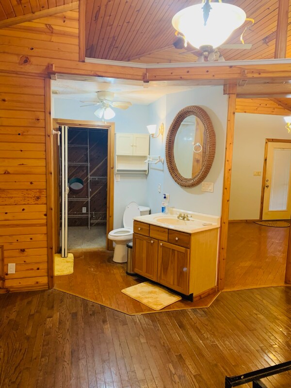 Building Photo - 138 Sherwood Dr