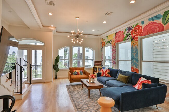 Building Photo - 4114 Driscoll St