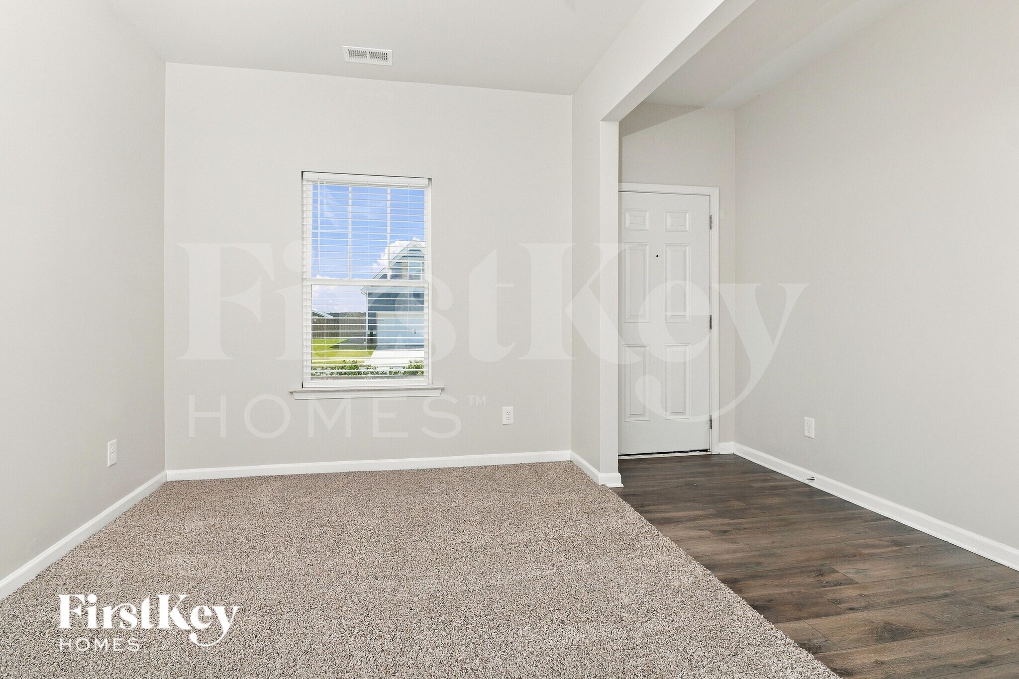 Building Photo - 126 Hadley Wy