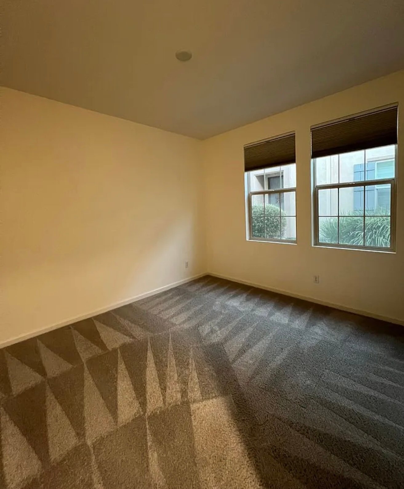 Building Photo - 174 Jaripol Cir