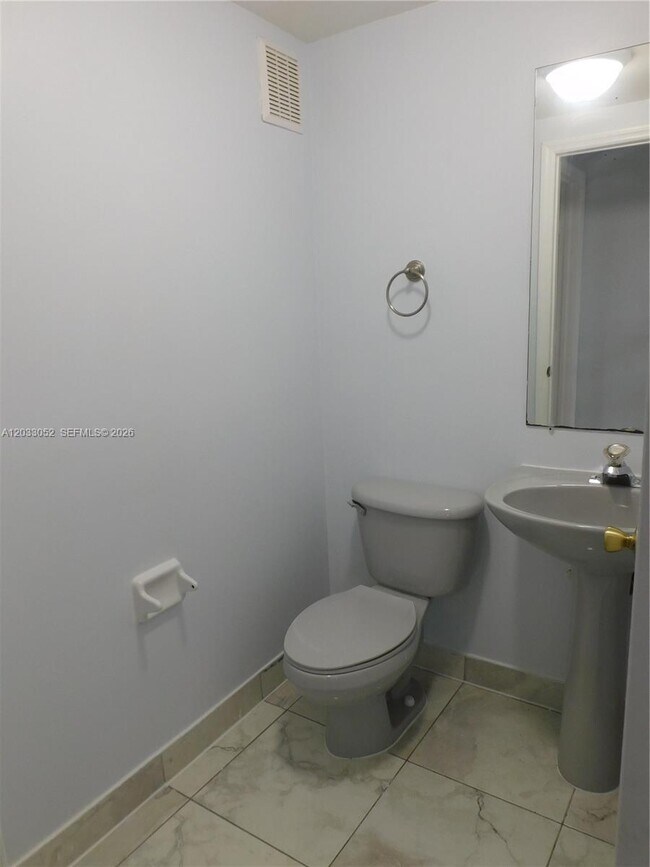 Building Photo - 15002 SW 161st Pl
