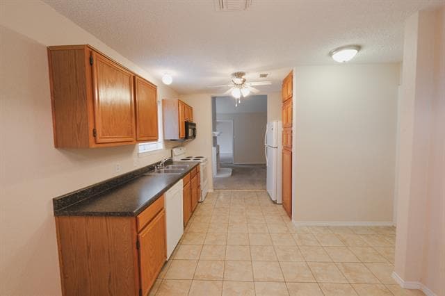 Building Photo - 10216 Lone Eagle Ct
