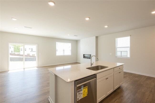 Building Photo - 7328 Mulberry Trace Ln