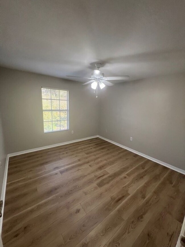 Building Photo - Upgraded 2 Bedroom 2 Bath Condo For Rent I...