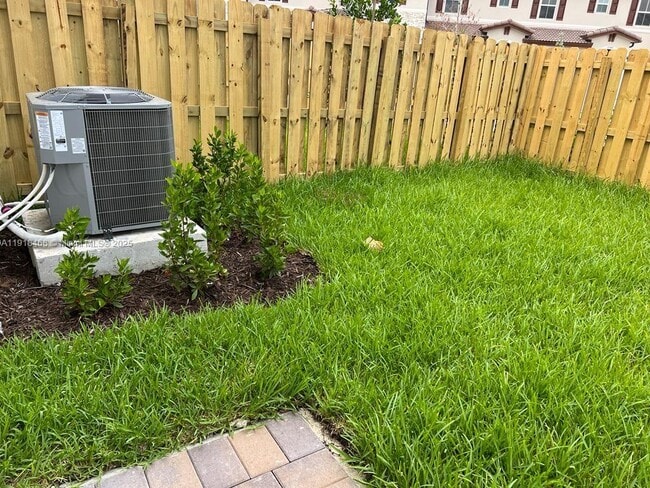 Building Photo - 12235 NW 23rd Path