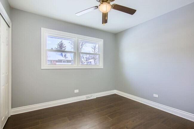 Building Photo - 14900 Evers St