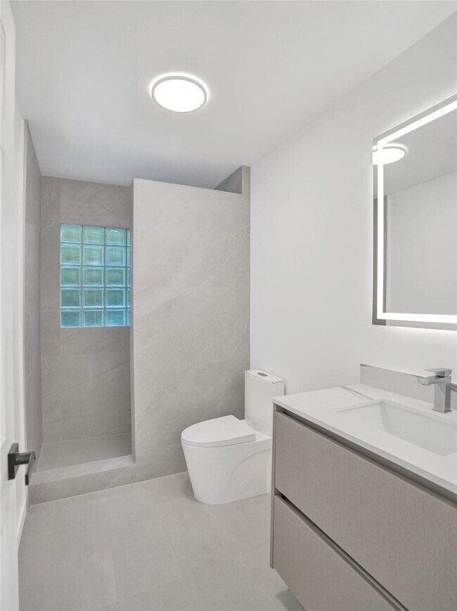 Building Photo - 2891 NW 28th Terrace