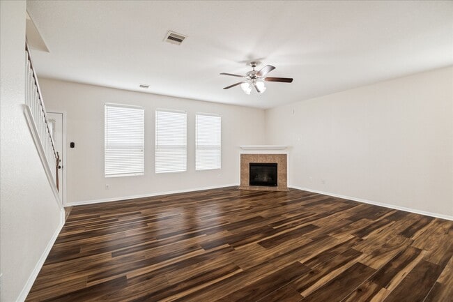 Building Photo - 5307 Espuela Ln