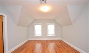 Building Photo - 341 Summer St