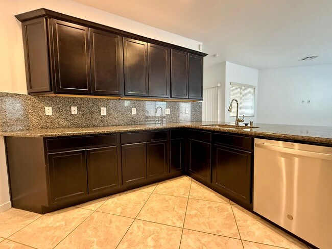 Building Photo - 4 BED, 2.5 BATH, 2 CAR-GARAGE, TWO-STORY, SINGLE FAMILY HOME FOR RENT w/ COMMUNITY POOL & SPA