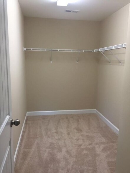 Building Photo - 2260 Arnold Palmer Way