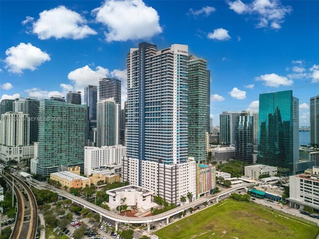 Building Photo - 60 SW 13th St