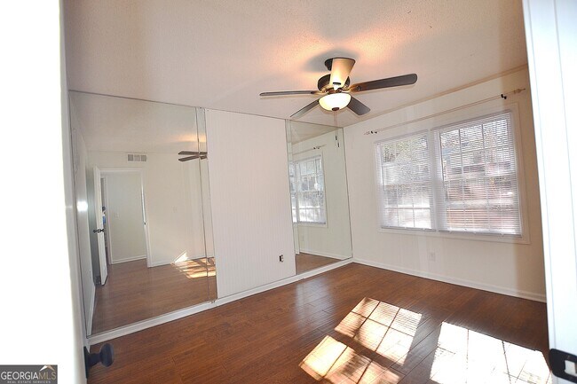 Building Photo - 2085 Sand Wedge Cir