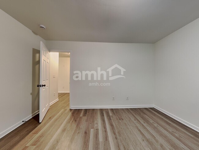 Building Photo - 3972 Harmattan Dr