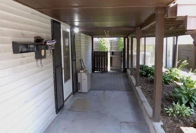 Building Photo - 126 Lowell St