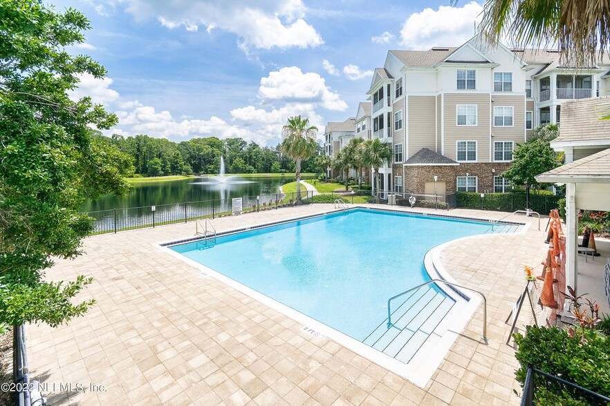 Building Photo - 11251 Campfield Dr