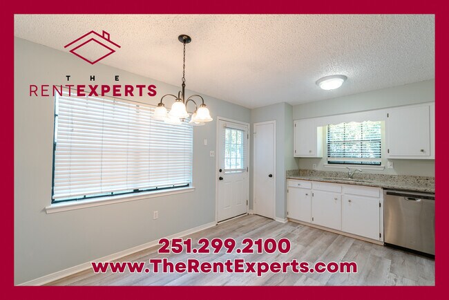 Building Photo - 1208 McNeil Ave