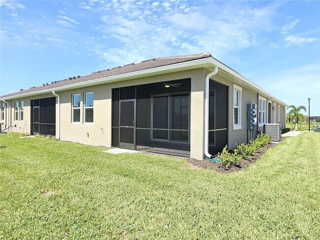 Building Photo - 17784 Stillness Ct
