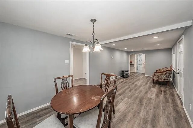 Building Photo - 193 Bass Rd