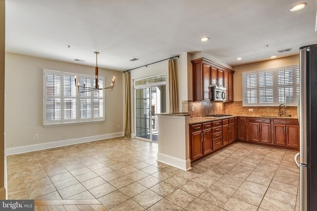 Building Photo - 4490B Beacon Grove Cir