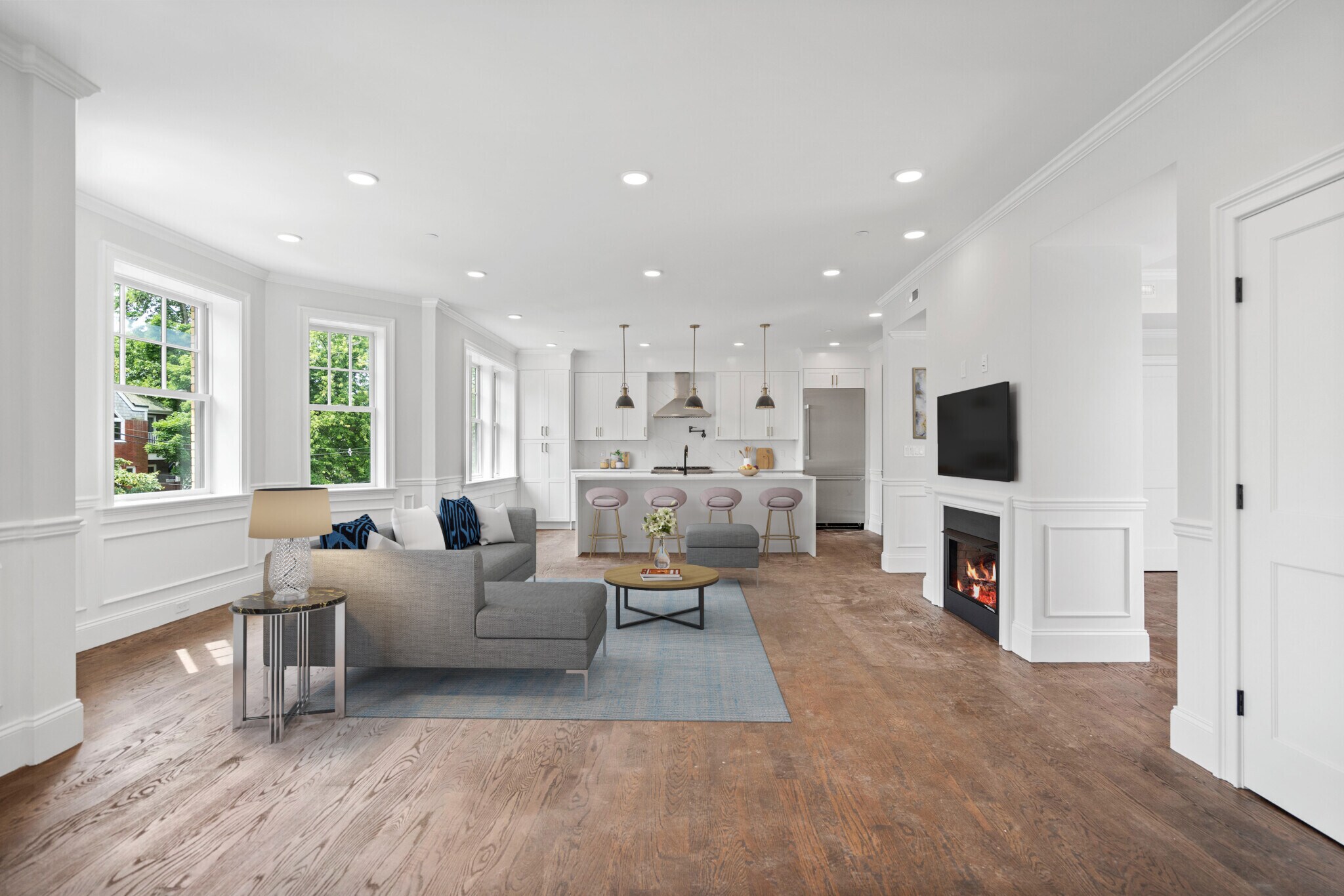 Building Photo - 128 Longwood Ave