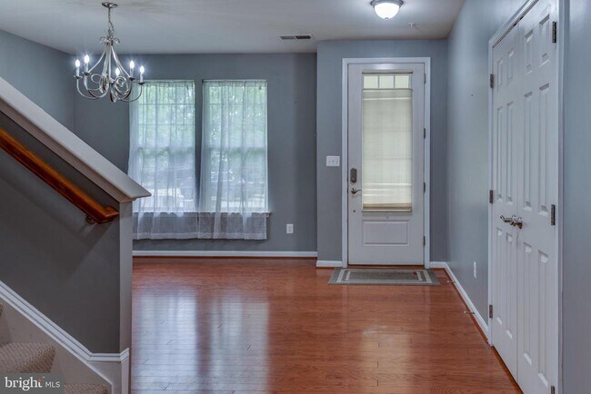 Building Photo - 44241 Beaver Creek Dr