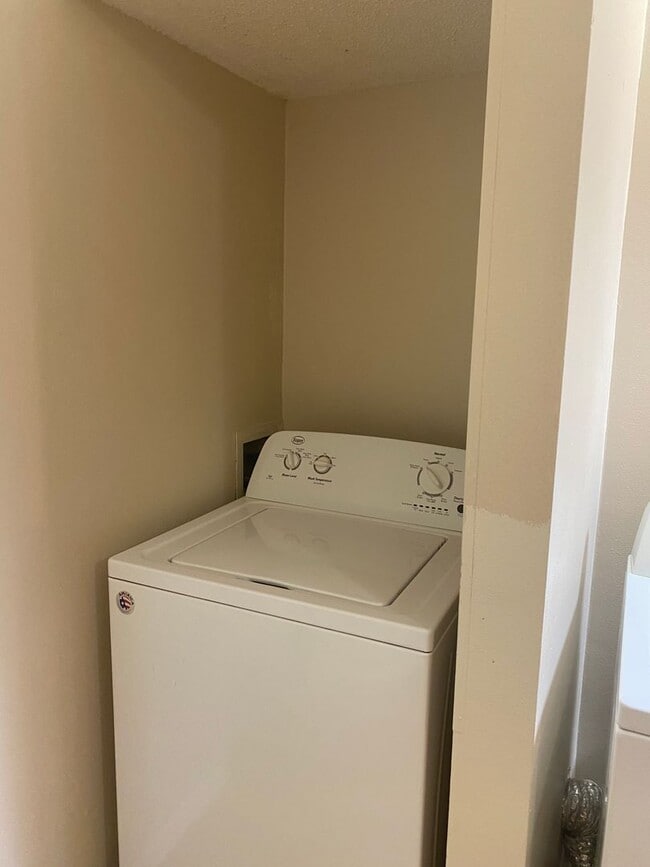 Building Photo - 2603 W Tharpe St