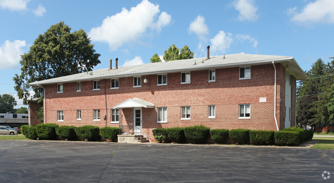 Primary Photo - Stone Road Apartments