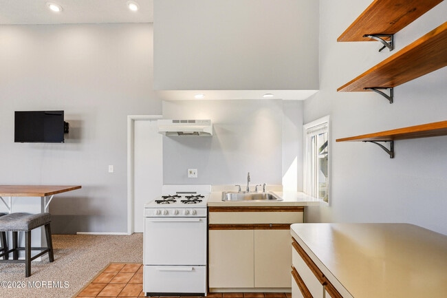 Building Photo - 28 Waterview Way