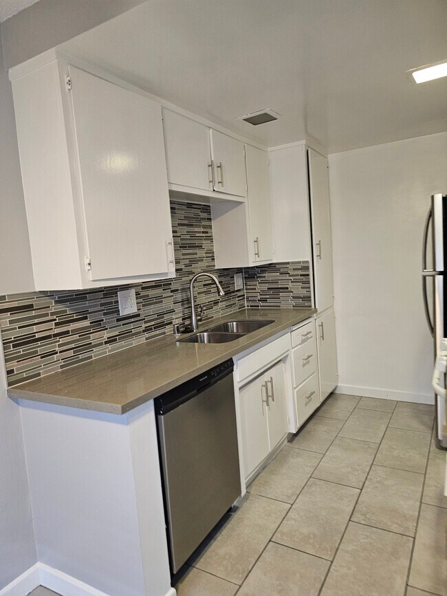 Building Photo - 20810 Amie Ave