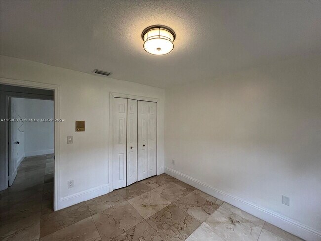Building Photo - Southwest 143rd Place, Miami, FL 33175 - 4...