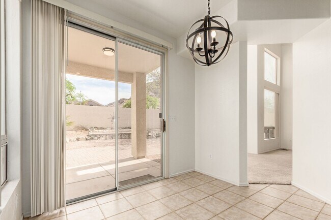 Building Photo - Ahwatukee Foothills Home in Prime Location!