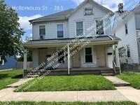 Building Photo - 28 Mcreynolds St
