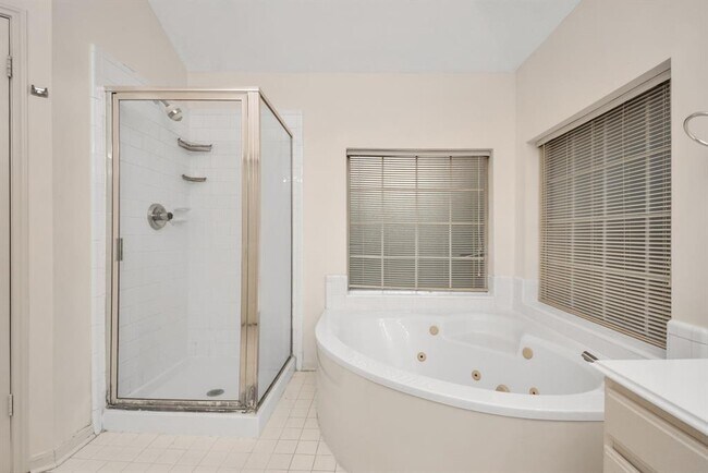Building Photo - 12538 Castlestone Dr