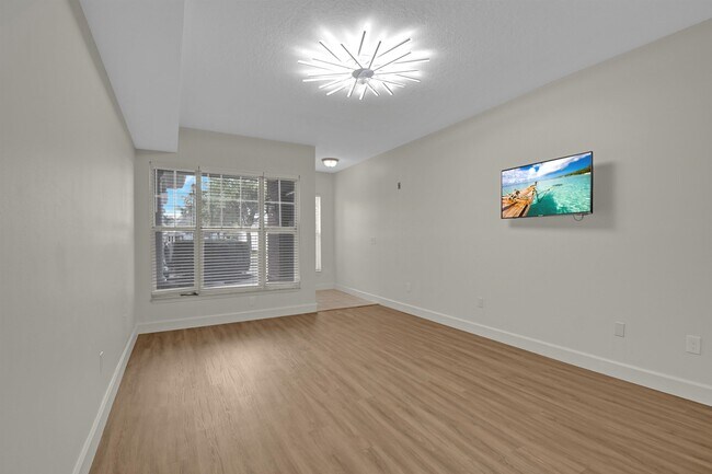 Building Photo - 35111 Harbour Vista Cir