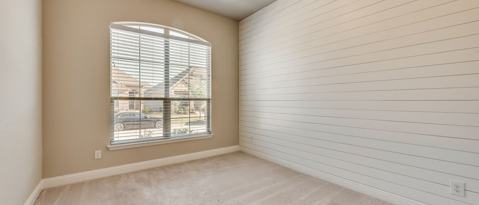 Building Photo - 725 Boardwalk Way
