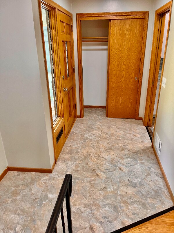 Building Photo - 6110 France Ave S