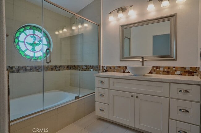 Building Photo - 7401 Seabluff Dr