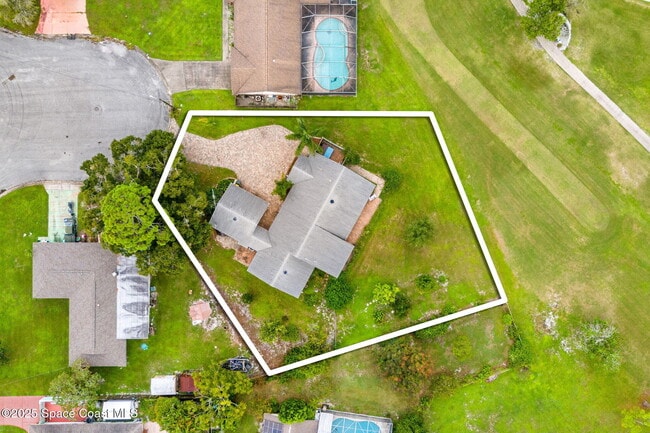 Building Photo - 1387 Gleneagles Ct