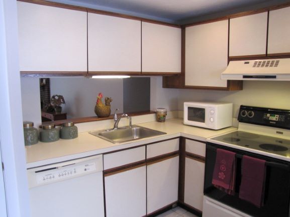 Building Photo - 183 Highwood Dr.