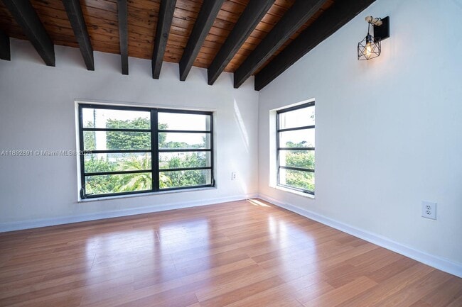 Building Photo - 12845 SW 49th Terrace